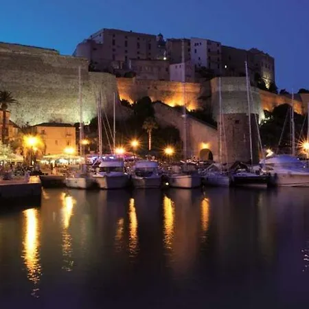 Calvi Sleeps 2 * Calvi (Corsica)